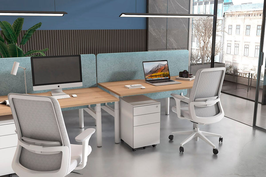 Environmental image of Kingfisher Ergonomic Mesh Office Chair