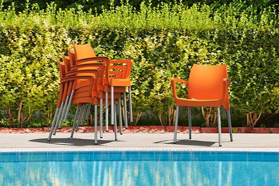 Environmental image of Hospitality Plus Dolce Commercial Chair