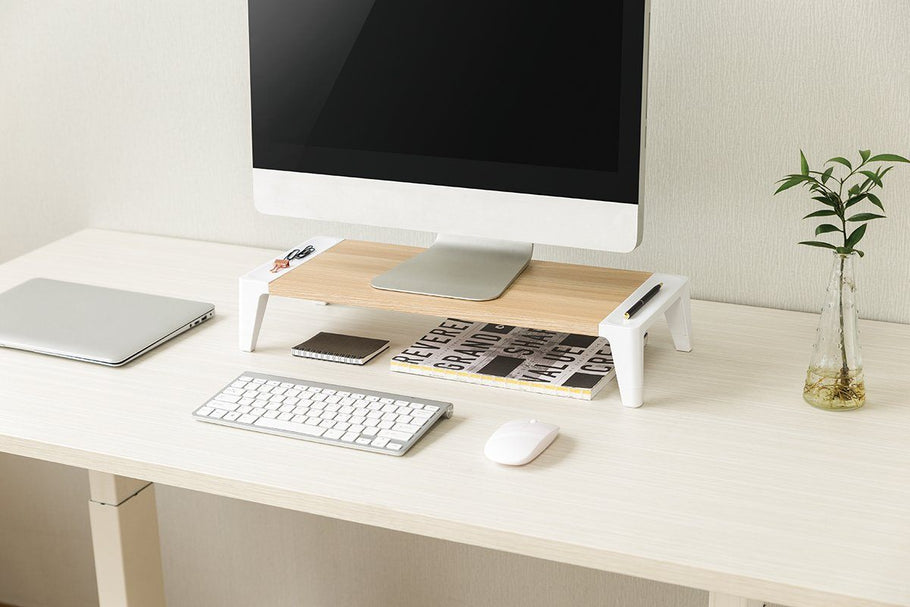 Environmental image of JasonL Monitor Riser - White Birch