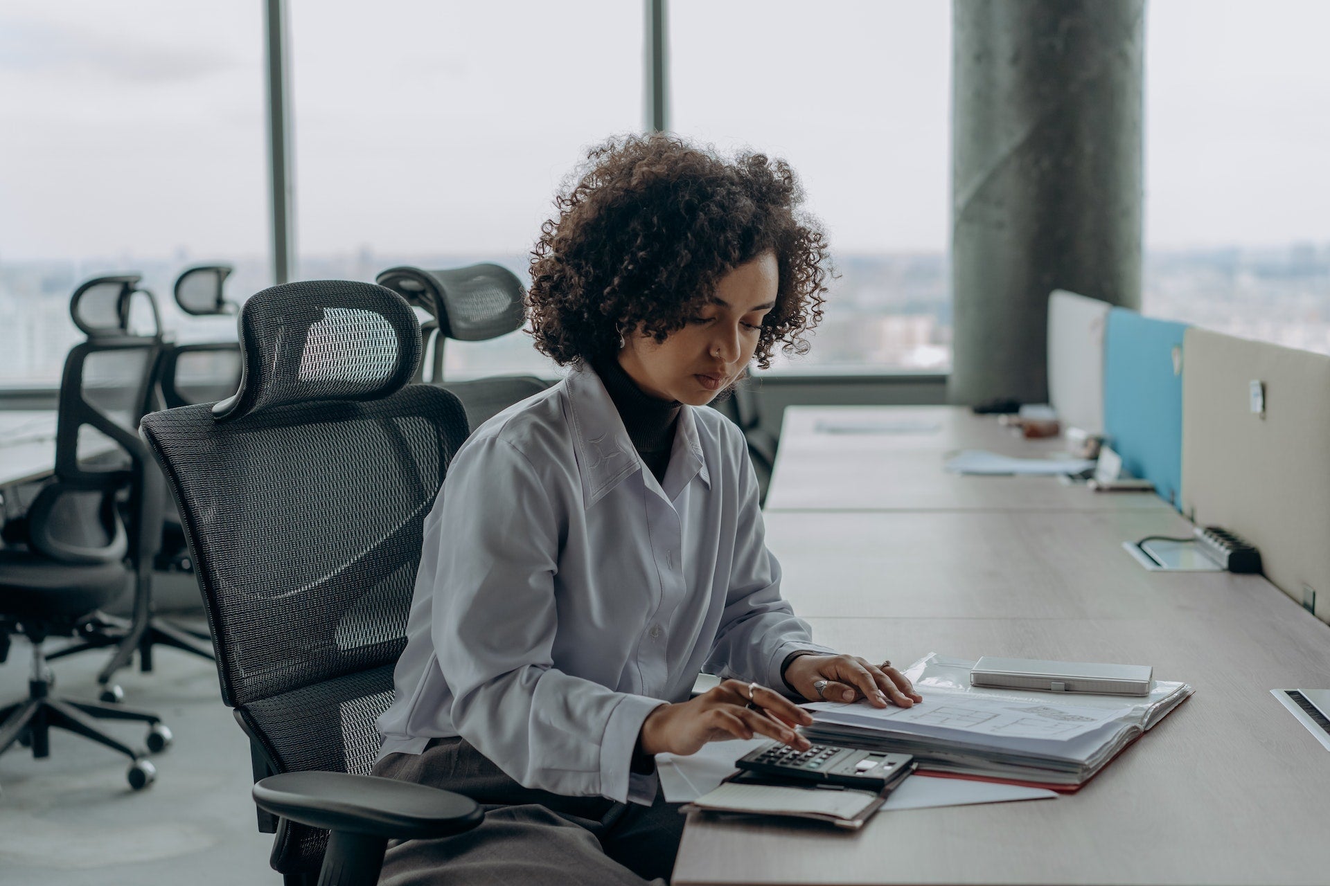 Adelaide's Startups Embrace Ergonomics: The Role of Office Chairs in E