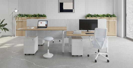 The Ultimate Guide to Office Workstations for On-the-Go Professionals