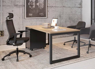 Quadro Square Leg office desk