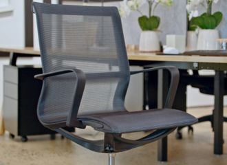 Starling Ergonomic Mesh Chair