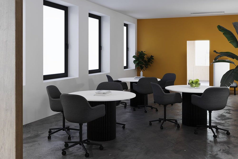 Baobab Circular Base Meeting Round Table [1000 mm]-540mm black base black 