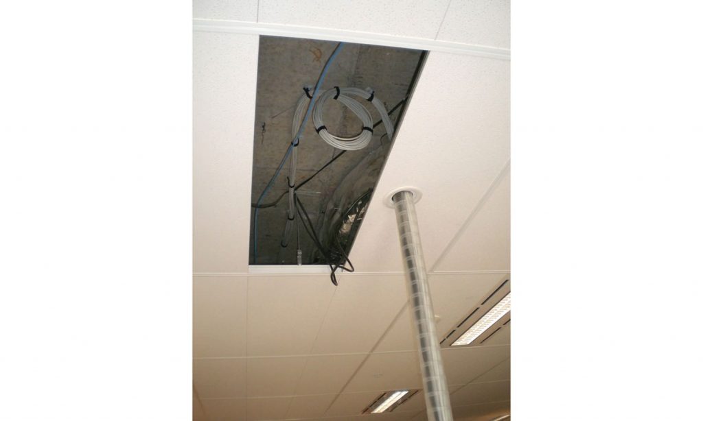 Umbilical Cable Management - Ceiling to Desk, Ceiling to Floor