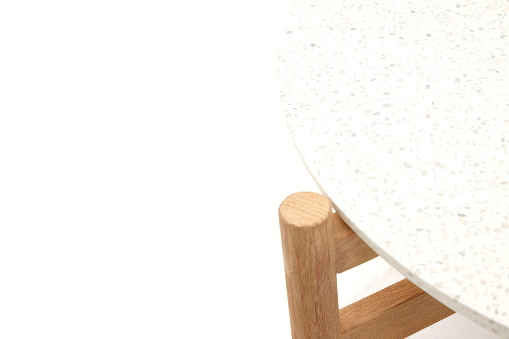 Como Pola Round Coffee Table-880L x 880W  