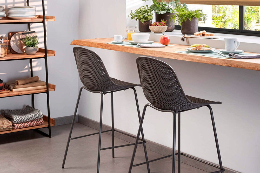 Como Quinby Outdoor Plastic Stool - 750mm Seat Height [1070H x 490W]-beige  