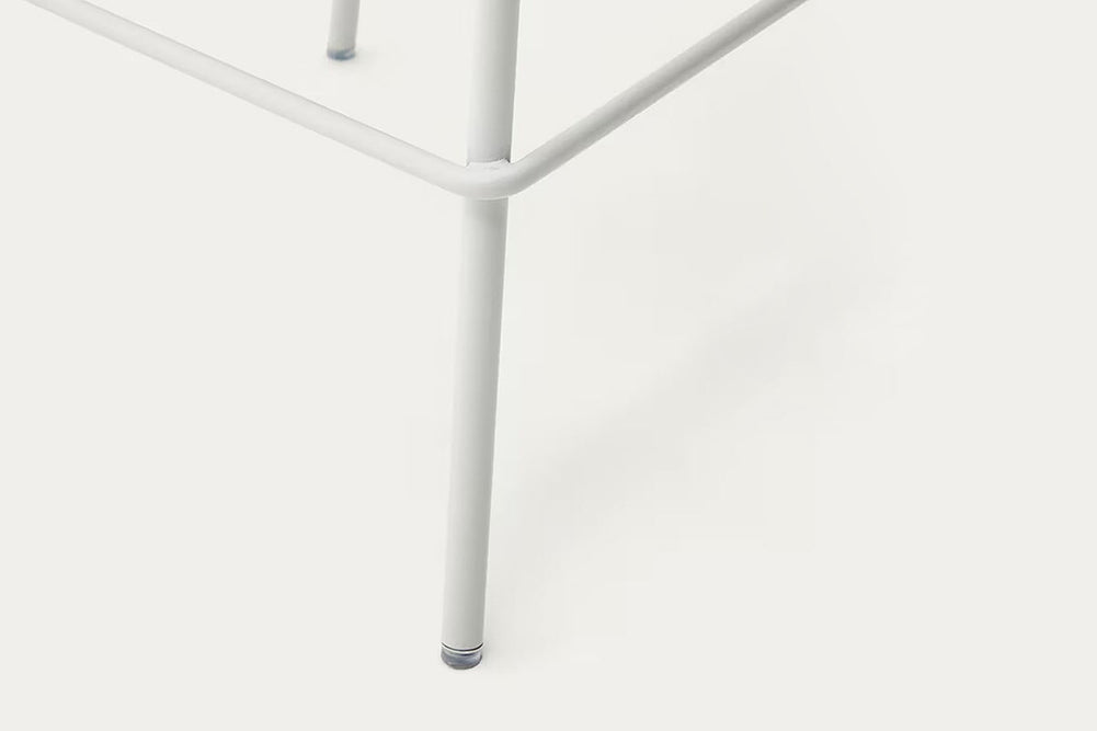 Como Zunara Bar Stool - 650mm Seat Height [925H x 470W]-black  