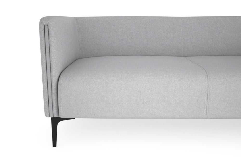 Drej 2.0 Lounge with Square Arms - Triple-wood leg grey/fabric 