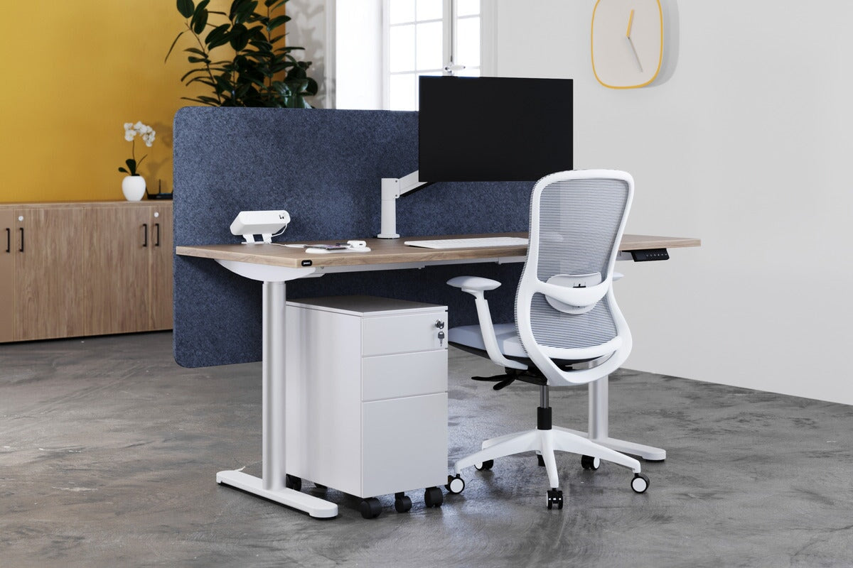 Flexi Height Adjustable Single Workstation [1600L x 800W with Cable Scallop]-black leg dark oak moody charchoal (1200H x 1600W)