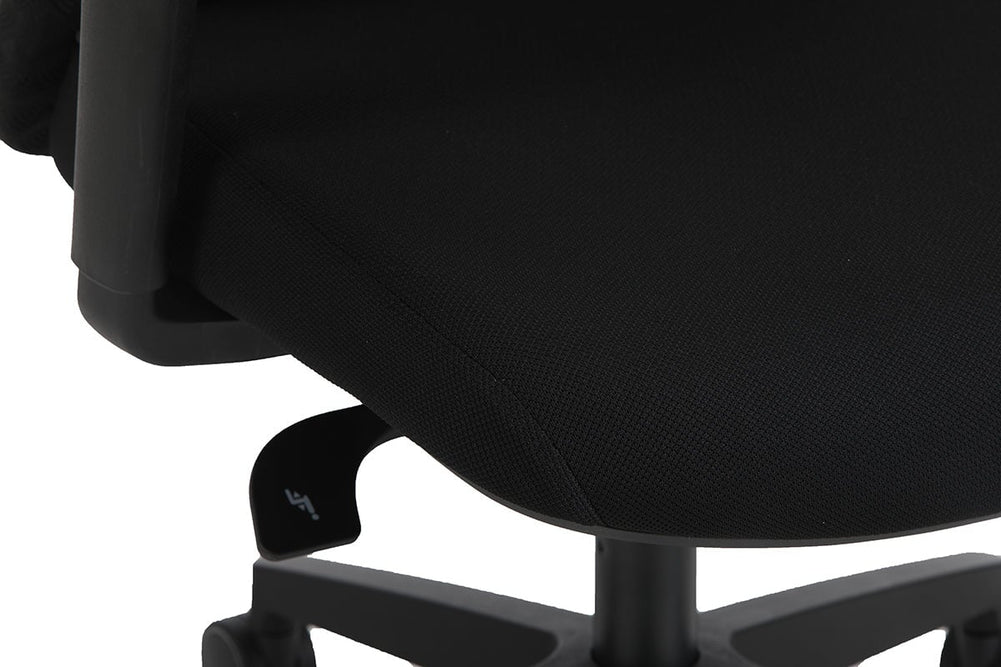 Kingfisher Ergonomic Mesh Office Chair-white  