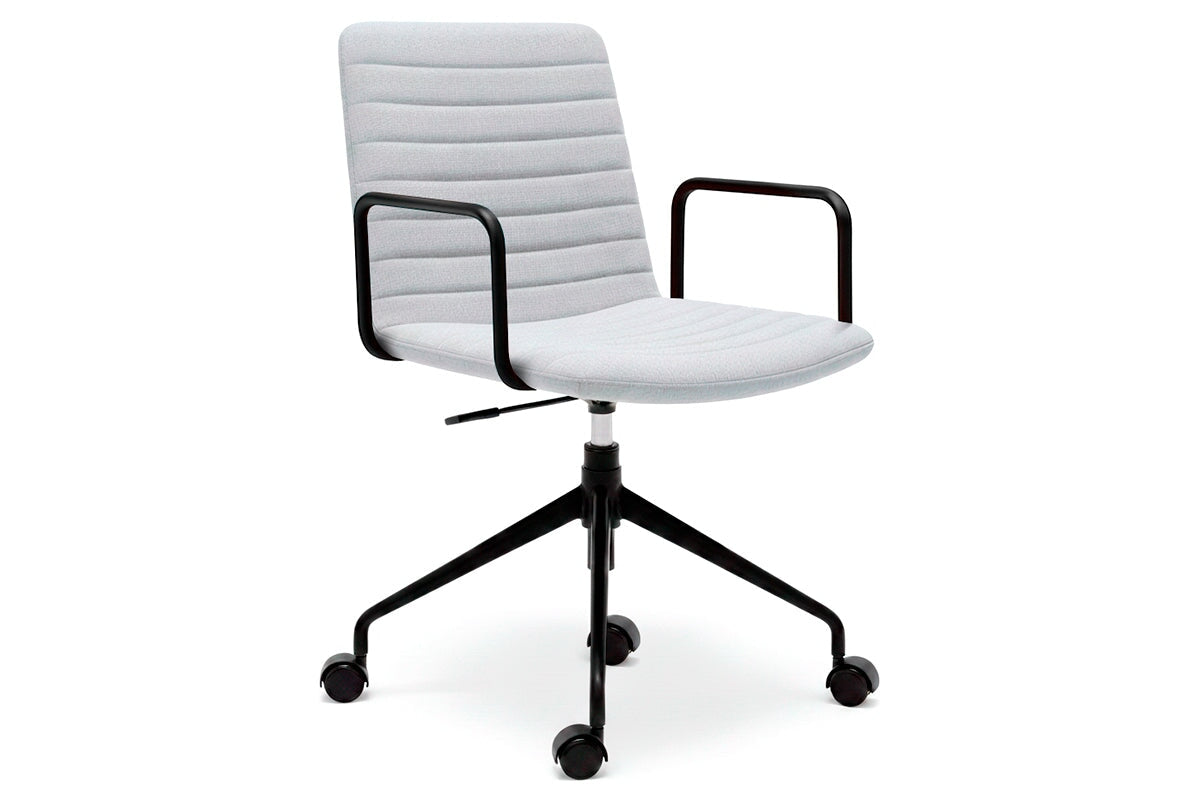 Lark Swivel Meeting Chair-fabric light grey arms 