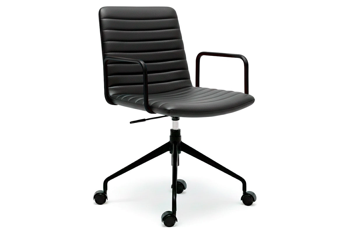 Lark Swivel Meeting Chair-PU black arms 