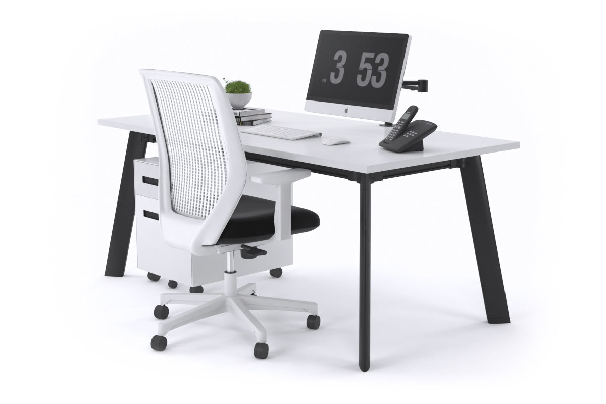 Switch Executive Desk [1600L x 700W] Jasonl black leg white none