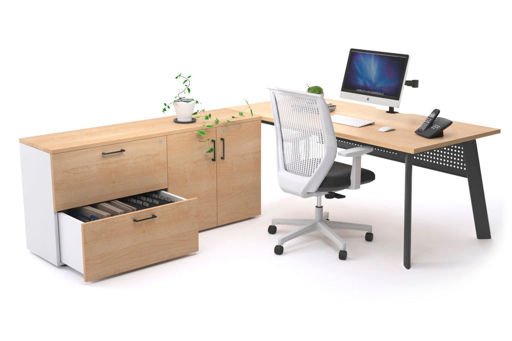 Switch Executive Setting With Uniform Spine - Black Frame [1600L x 800W with Cable Scallop]-maple black modesty 2 drawer 2 door filing cabinet