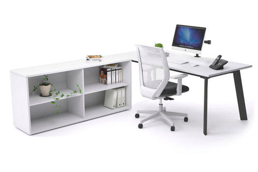 Switch Executive Setting With Uniform Spine - Black Frame [1600L x 800W with Cable Scallop] Jasonl white none open bookcase
