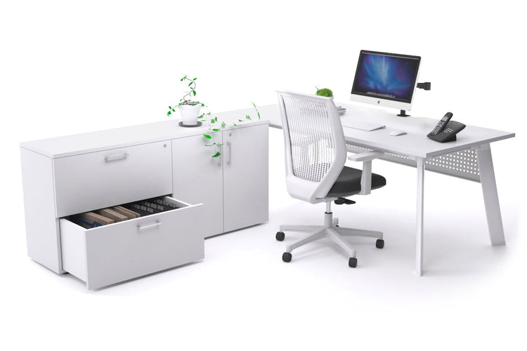 Switch Executive Setting With Uniform Spine - White Frame [1800L x 800W with Cable Scallop] Jasonl white white modesty 2 drawer 2 door filing cabinet