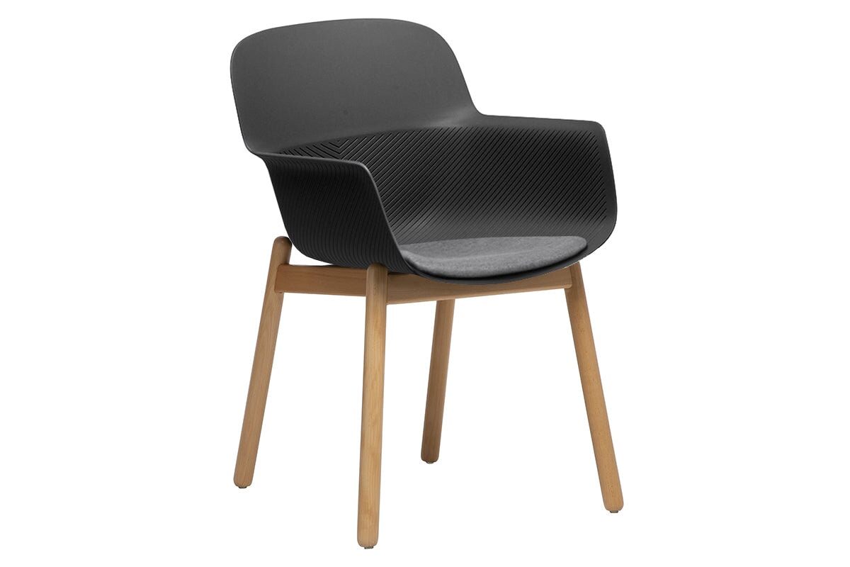 Tommy Tub Chair - Wooden Leg Jasonl black with pad 